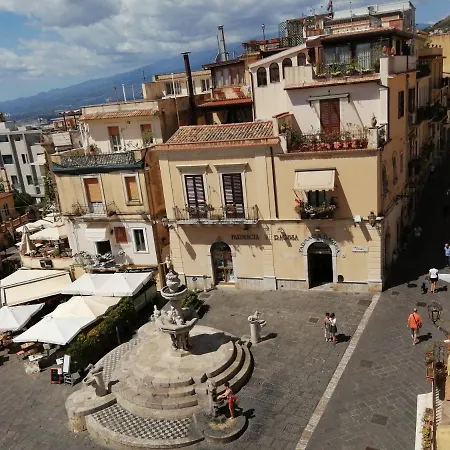 Aly Art Duomo, Gulf & Etna View Apartment *