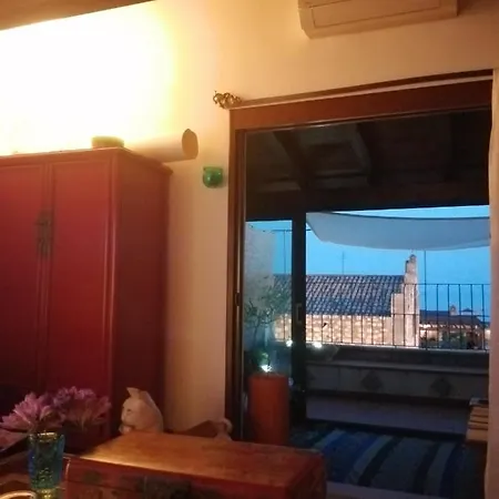 Aly Art Duomo, Gulf & Etna View * Taormina