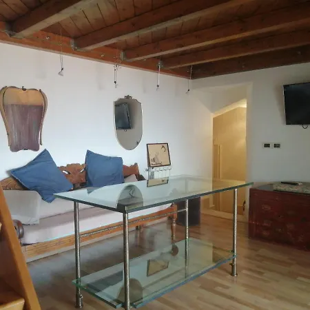 Apartment Aly Art Duomo, Gulf & Etna View Taormina